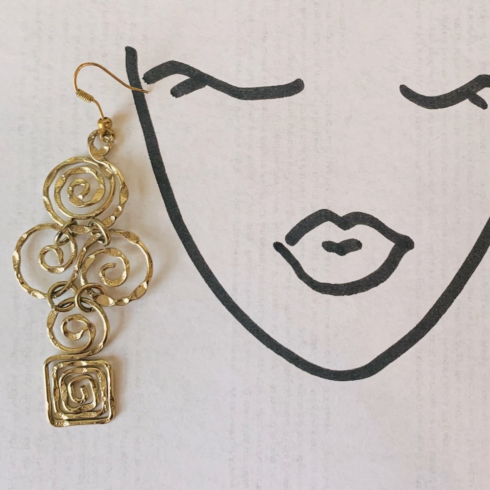 Phoenician Art Deco hammered spiral hieroglyphic earrings - Picture 4 of 5